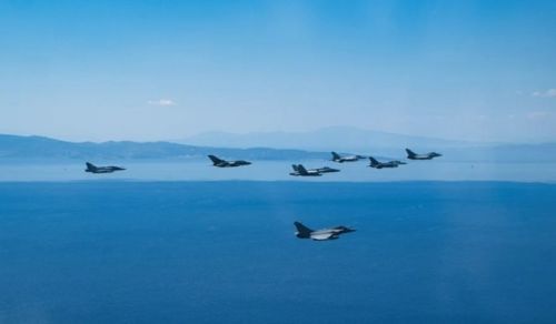 Le Qatar et les Émirats arabes unis participent à des exercices militaires aux côtés de l&#039;entité juive!