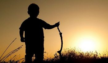 Sei wie die Mutter von Muḥammad al-Fātiḥ und bereite einen Helden vor, damit er der Eröffner Roms wird