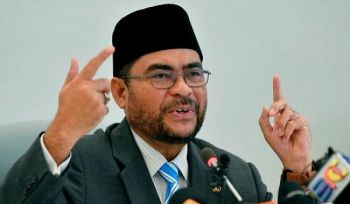 Das chinesische Regime hat dem Minister für religiöse Angelegenheiten erfolgreich die Augen ausgewischt!