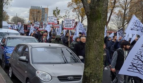 Hizb ut Tahrir/ Uholanzi: Semina   Matembezi katika Mji wa The Hague ya Kuyahamasisha Majeshi ya Waislamu Kuinusuru Gaza!