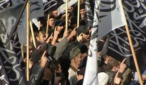 Jitihada Zinazorudiwa rudiwa, za Kutapatapa za Kuinasibisha Hizb ut Tahrir na Uanamgambo, ni Kwa sababu Magharibi Inaogopa Kuporomoka kwa Mfumo Wake Fisadi wa Kilimwengu, katika Ulimwengu wa Kiislamu