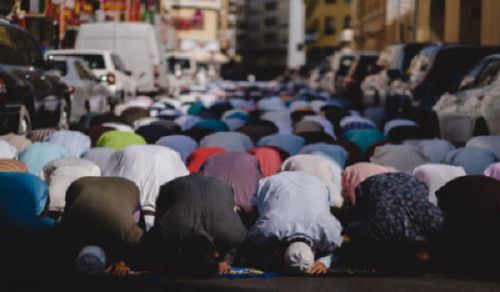 Uislamu Unapinga Dola ya Kitaifa Uislamu Unaunganisha Ummah wa Kiislamu Kuwa Dola Moja ya Khilafah Iliyo na Nguvu
