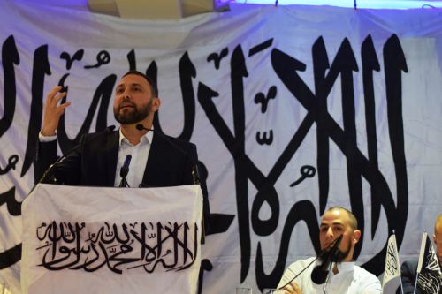 Avrupa: Hilafet Konferansı, &quot;Siyasi Boşluk ve İslam&#039;ın Yükselişi&quot;