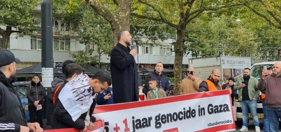 Hollanda: Amsterdam&#039;da Yürüyüş: “Gazze&#039;deki Soykırımın Üzerinden 75 Artı 1 Yıl Geçti”