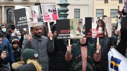 Politikacılar ve Medyanın Laik Dezenformasyon Kampanyası, İfade Özgürlüğünü Mezara Gömüyor