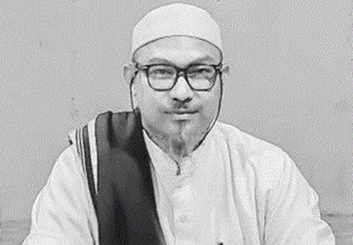 “Müminlerden öyle adamlar vardır ki, Allah’a verdikleri söze sadık kaldılar. İçlerinden bir kısmı verdikleri sözü yerine getirmiştir. Bir kısmı da beklemektedir. Verdikleri sözü asla değiştirmemişlerdir.” [Ahzab 23]
